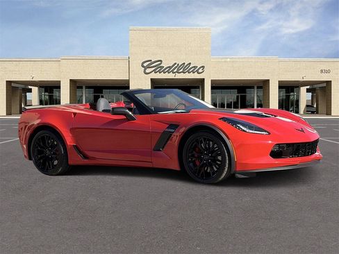 Used 2016 Chevrolet Corvette Z06 w/ 3LZ Preferred Equipment Group image 3