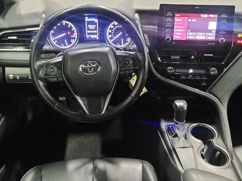 Used 2021 Toyota Camry SE image 22