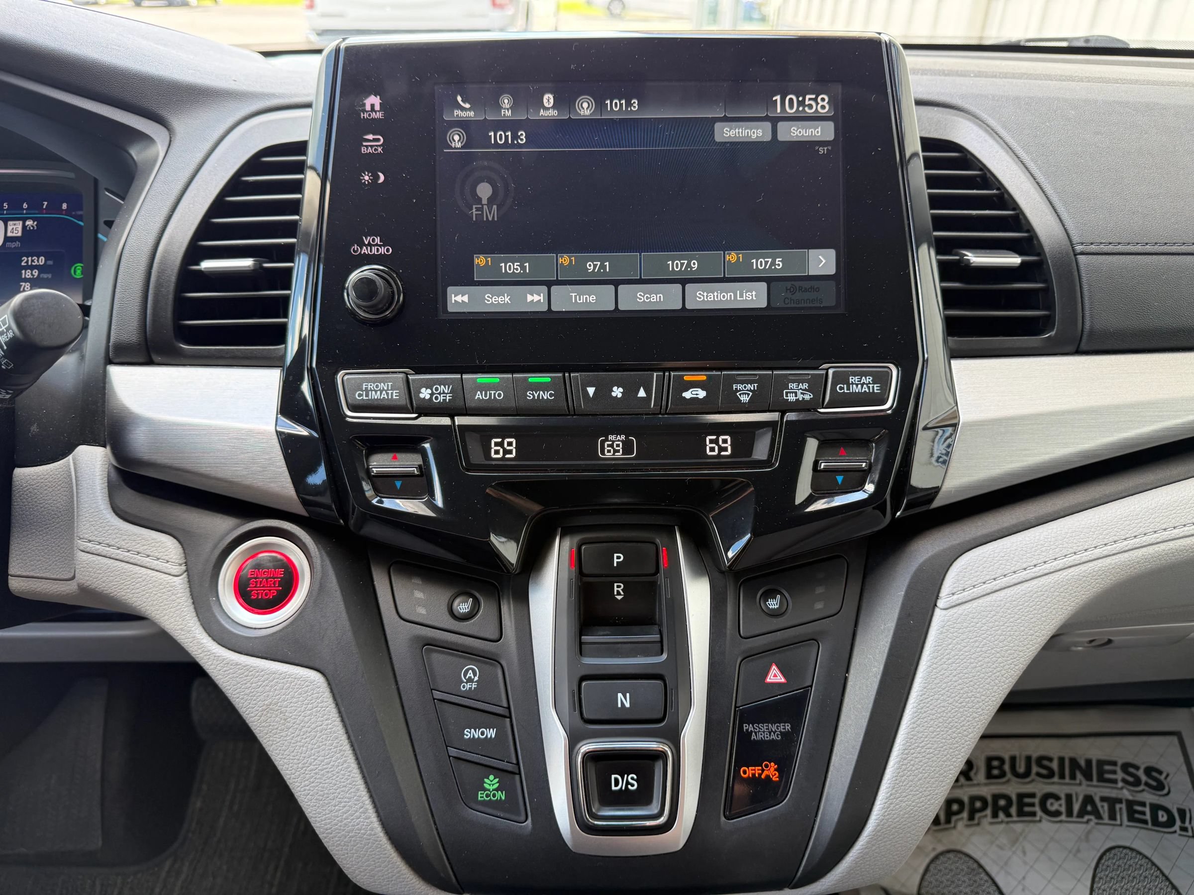Used 2023 Honda Odyssey EX image 27