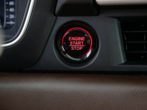 Used 2024 Honda Pilot Elite image 25