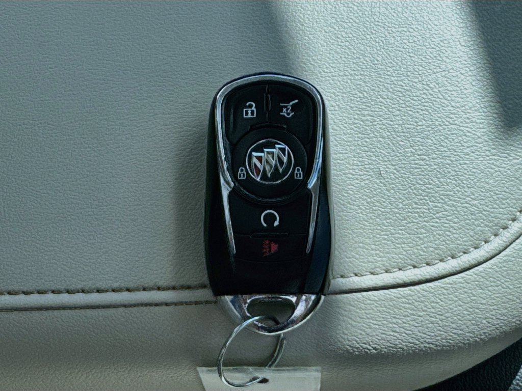 Used 2023 Buick Enclave Avenir w/ Trailering Package, 5000 lbs. AWD/4WD image 32