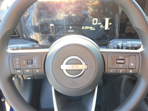 New 2026 Nissan Kicks SV w/ SV Premium Package FWD image 23