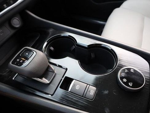 New 2026 Nissan Rogue SV AWD/4WD image 17