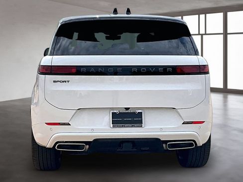 New 2026 Land Rover Range Rover Sport Dynamic SE AWD/4WD image 4