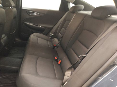 Used 2019 Chevrolet Malibu LS FWD image 18