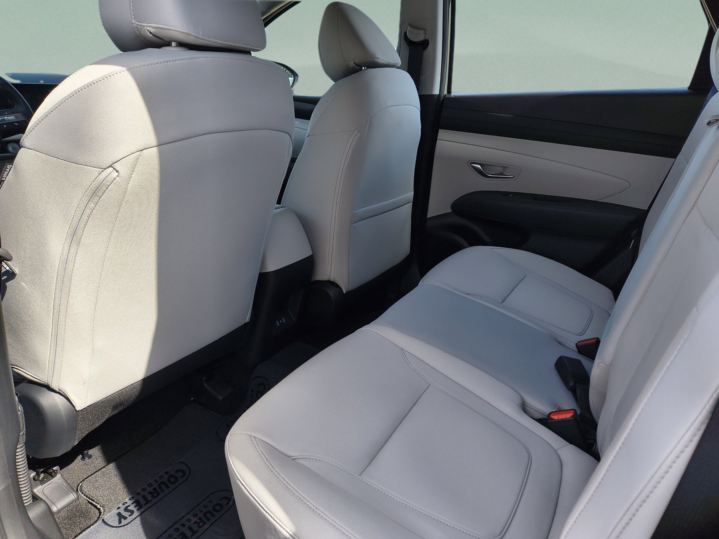New 2026 Hyundai Tucson SE FWD image 14