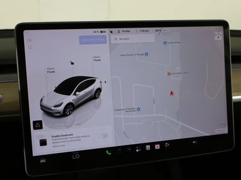 Used 2023 Tesla Model Y Long Range AWD/4WD image 26