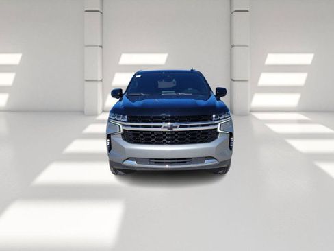 Used 2023 Chevrolet Suburban LS w/ Driver Alert Package image 2