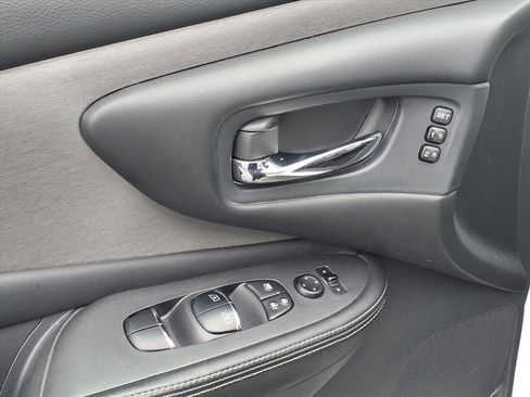 Used 2019 Nissan Murano SL w/ SL Technology Package image 4