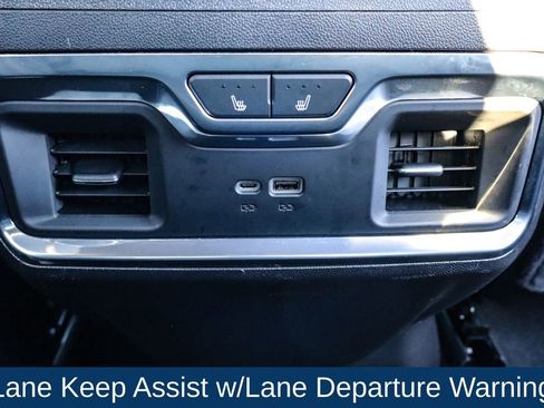 Used 2024 Chevrolet Silverado 1500 High Country w/ Technology Package image 19