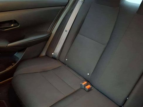 Used 2024 Nissan Sentra S image 16