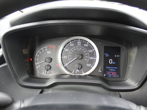 Used 2021 Toyota Corolla LE FWD image 14