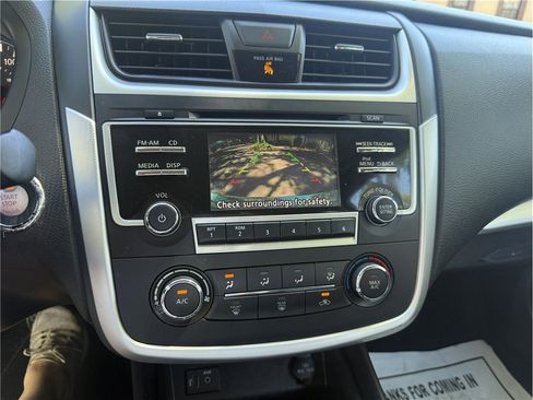 Used 2017 Nissan Altima 2.5 S w/ Power Driver Seat Package FWD image 9