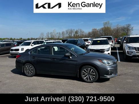 Used 2018 Subaru Legacy 2.5i Premium AWD/4WD image 4