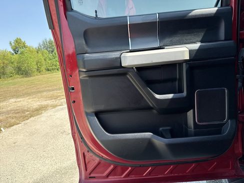 Used 2018 Ford F150 Lariat AWD/4WD image 24