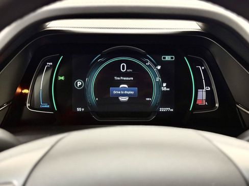 Used 2020 Hyundai Ioniq Limited FWD image 21