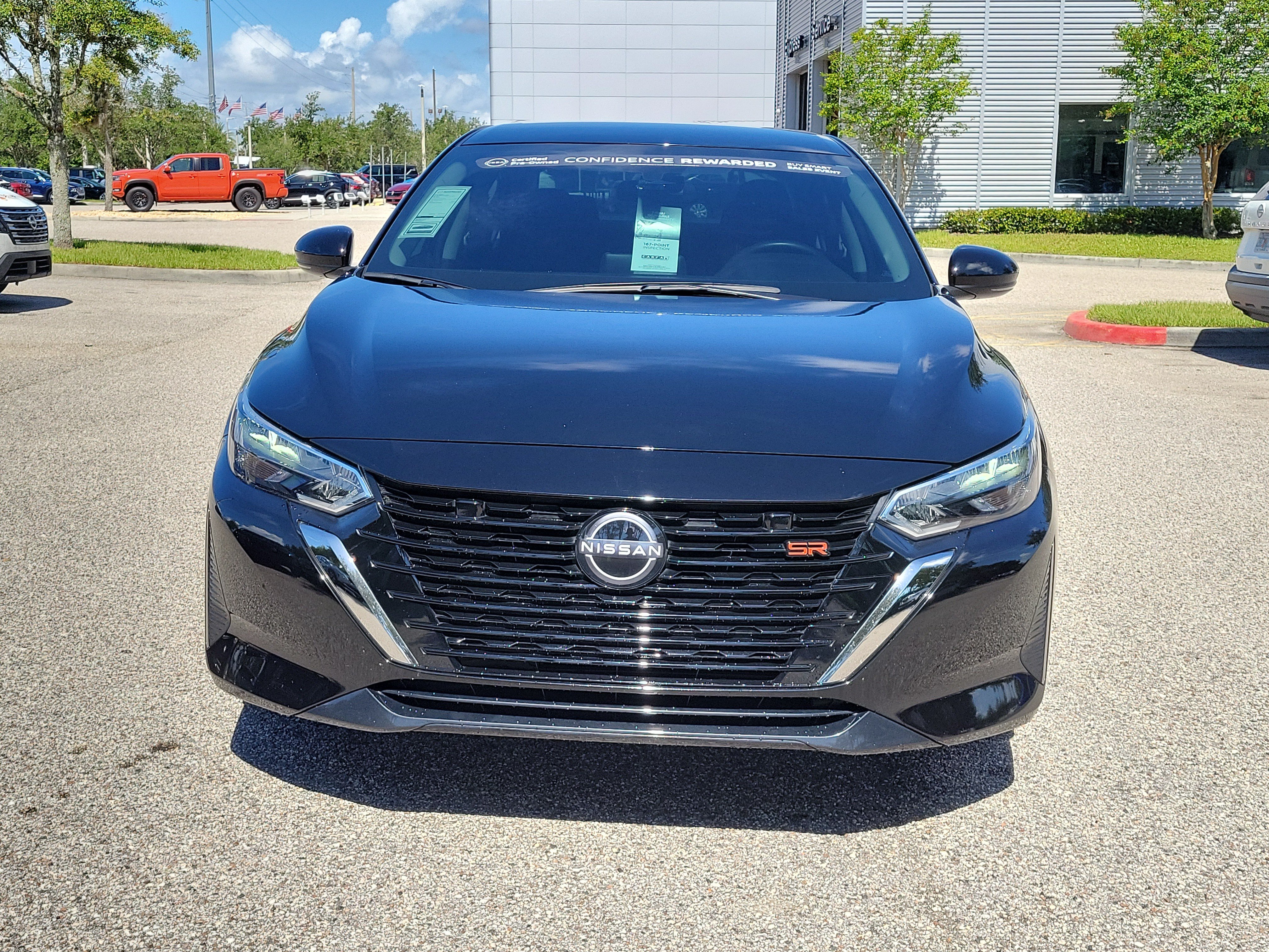 Certified 2025 Nissan Sentra SR FWD image 2