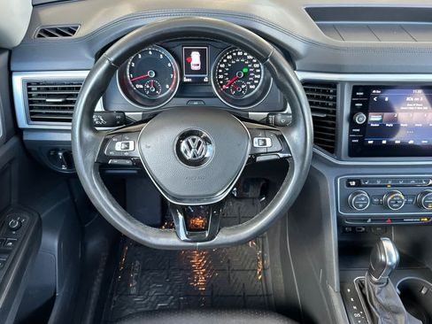 Used 2019 Volkswagen Atlas SE w/ Towing Package AWD/4WD image 14