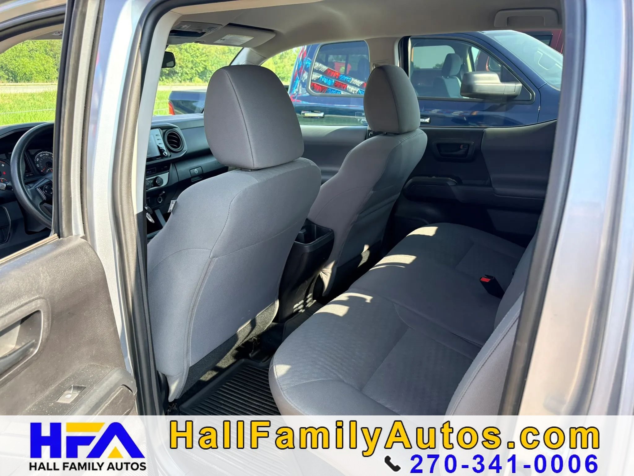 Used 2021 Toyota Tacoma SR AWD/4WD image 15