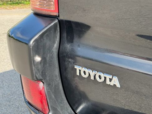Used 2003 Toyota 4Runner Limited AWD/4WD image 10