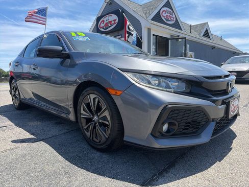 Used 2018 Honda Civic EX image 1