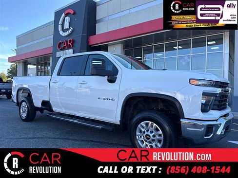 Used 2024 Chevrolet Silverado 2500 LT AWD/4WD image 1