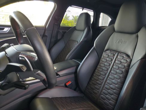 Used 2023 Audi RS 6 AWD/4WD image 19