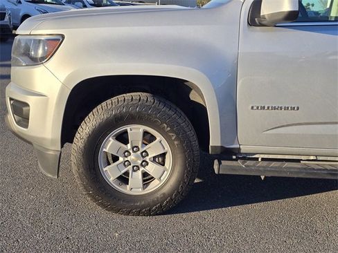 Used 2020 Chevrolet Colorado W/T w/ WT Convenience Package image 7