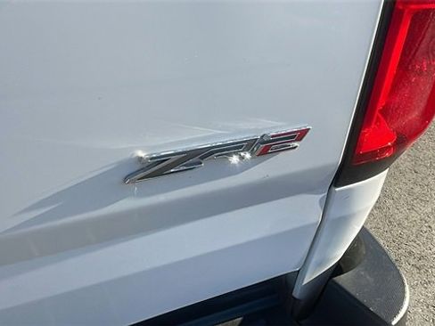 Used 2022 Chevrolet Colorado ZR2 image 37