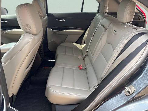 Used 2019 Cadillac XT4 Premium Luxury w/ Cold Weather Package FWD image 30