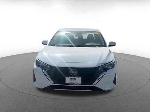 Used 2025 Nissan Sentra SV image 4