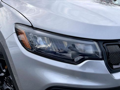 Used 2022 Jeep Compass Altitude image 23