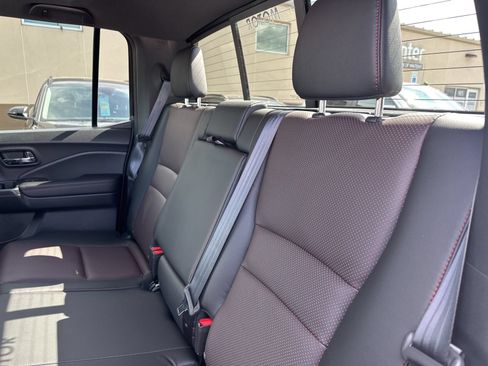 Used 2024 Honda Ridgeline Black Edition image 21