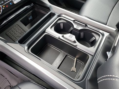 New 2026 Ford F350 Lariat w/ Tremor Off-Road Package image 24