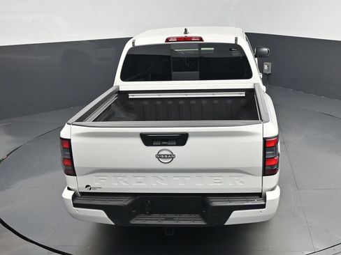 Used 2026 Nissan Frontier SV w/ SV Convenience Package RWD image 25