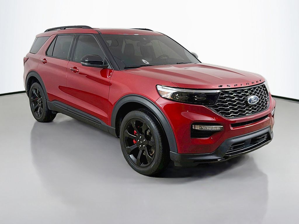 Used 2024 Ford Explorer ST w/ Equipment Group 401A AWD/4WD image 2