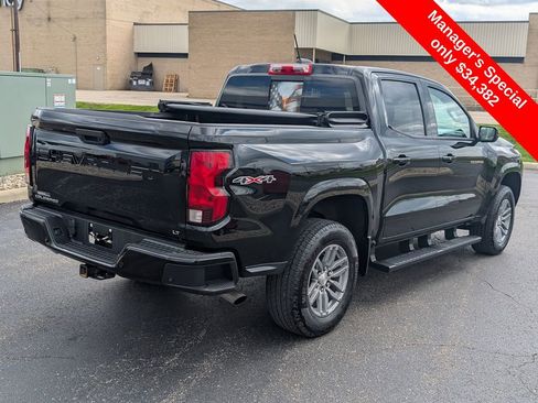 Used 2024 Chevrolet Colorado LT w/ LT Convenience Package AWD/4WD image 8