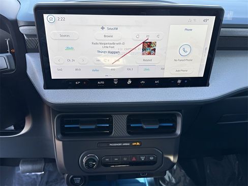 New 2025 Ford Maverick XLT image 7