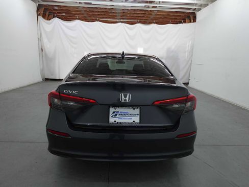 Used 2024 Honda Civic EX image 6