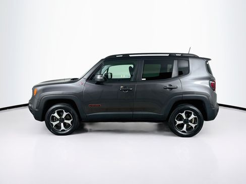 Used 2019 Jeep Renegade Trailhawk w/ UConnect 8.4 Nav Group AWD/4WD image 4