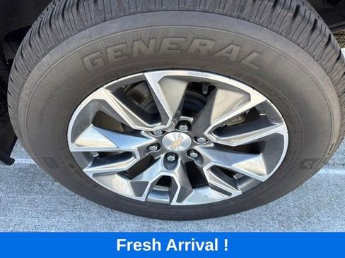 Used 2024 Chevrolet Silverado 1500 LT RWD image 18