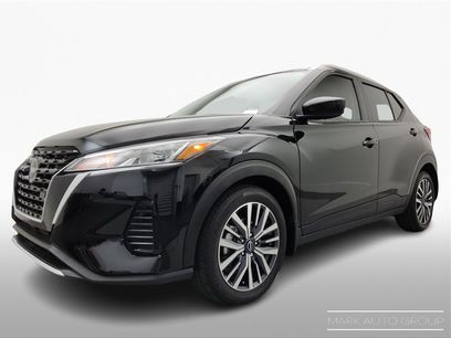 Used 2023 Nissan Kicks SV