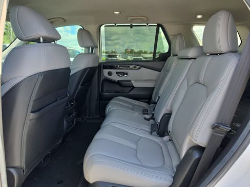 Certified 2025 Honda Pilot EX-L image 12