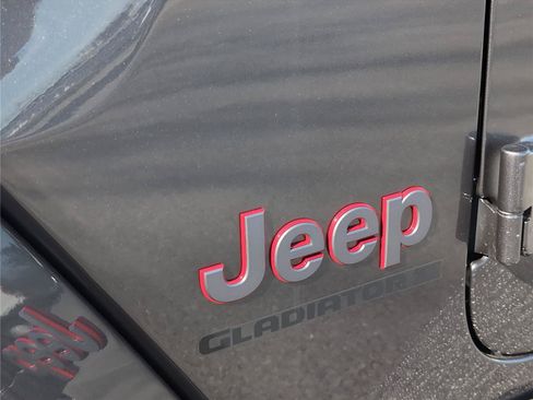 New 2026 Jeep Gladiator Rubicon AWD/4WD image 10