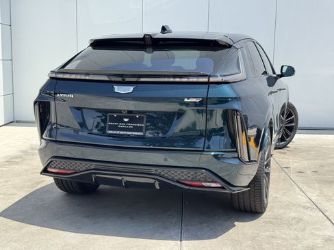 New 2026 Cadillac Lyriq V image 6