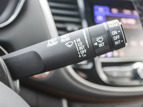 Certified 2022 Chevrolet Trax LT w/ LT Convenience Package image 47