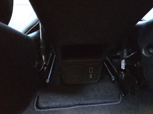 Certified 2024 Buick Encore GX Sport Touring w/ Black Roof Package image 30