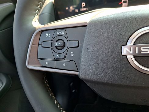 Used 2026 Nissan Sentra SV w/ SV Convenience Package FWD image 21