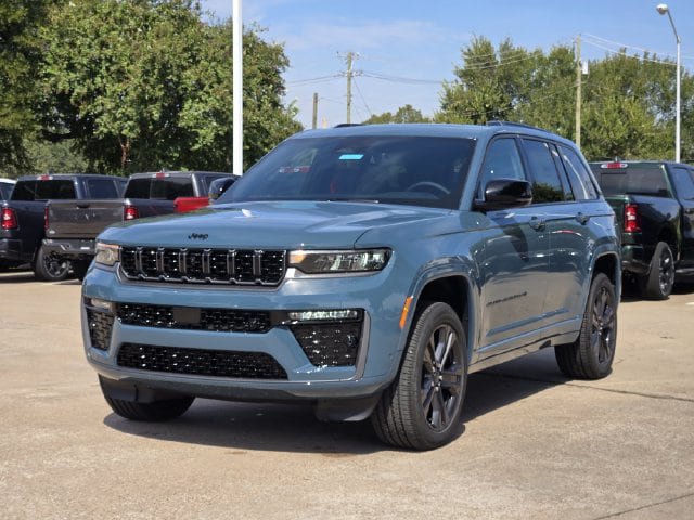 New 2027 Jeep Grand Cherokee Limited AWD/4WD image 2