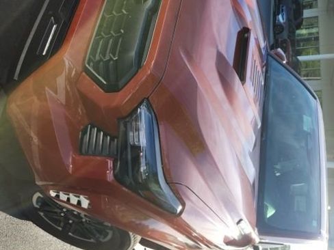 Used 2025 Toyota Tacoma TRD Sport w/ TRD Sport Premium Package AWD/4WD image 4